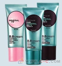 卡姿蘭、魅可、雅芳、美寶蓮化妝品3折批發解析 機遇、風險與注意事項